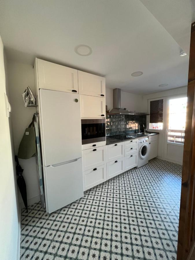 Apartment For 4 In Lejona Casa Natalia No Elevator ภายนอก รูปภาพ